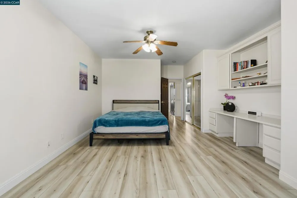 12732 West Ln Lodi, CA 95240