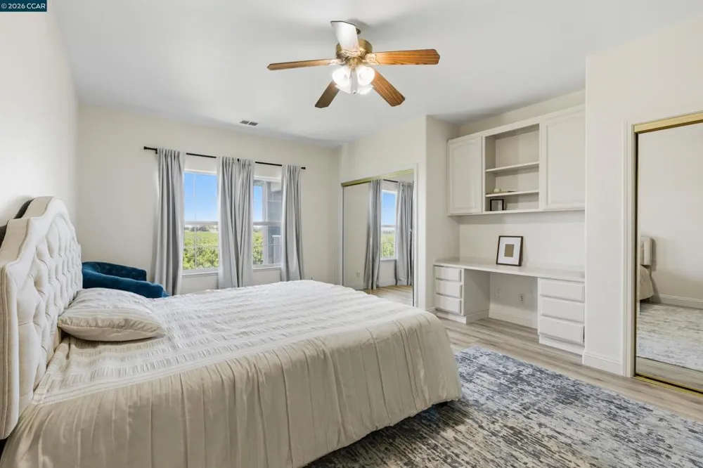 12732 West Ln Lodi, CA 95240