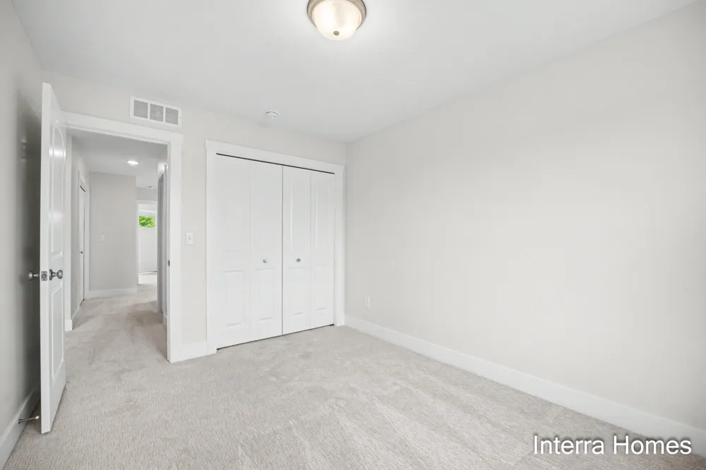 916 Indiana Avenue #15 South Haven, MI 49090