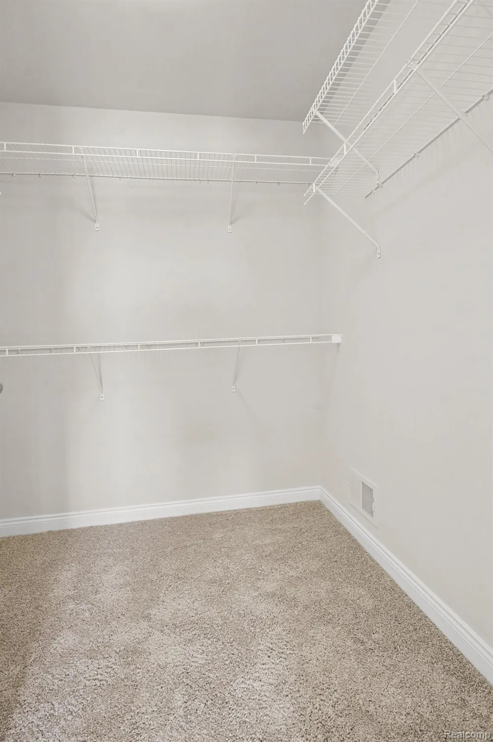 9046 RHYAN ROAD White Lake Charter Township, MI 48386