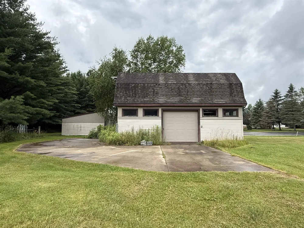 4395 Alabaster Road Sherman Township, MI 48765