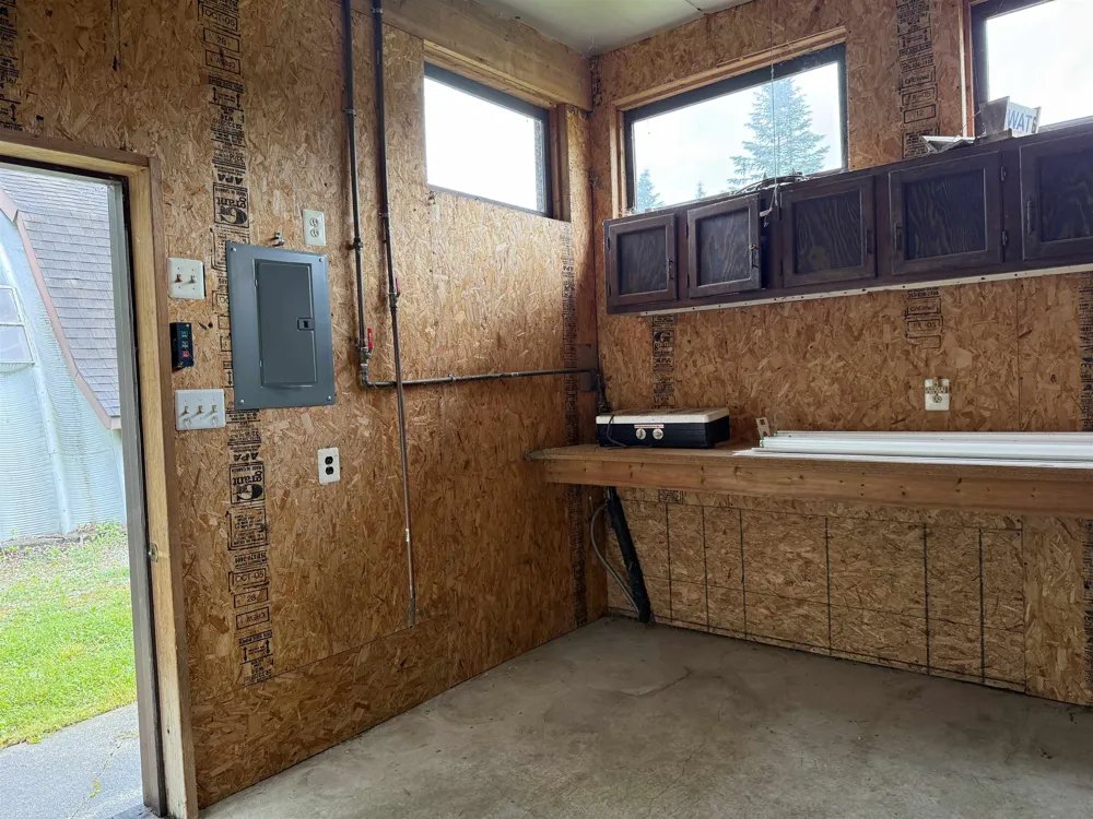 4395 Alabaster Road Sherman Township, MI 48765