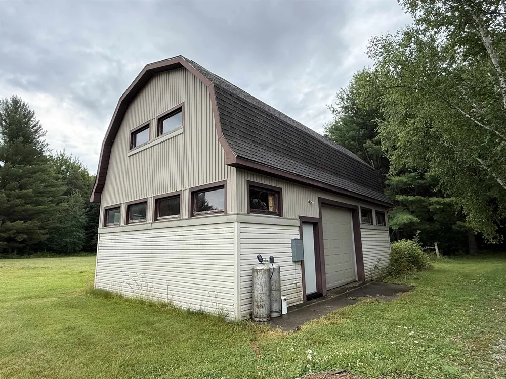 4395 Alabaster Road Sherman Township, MI 48765
