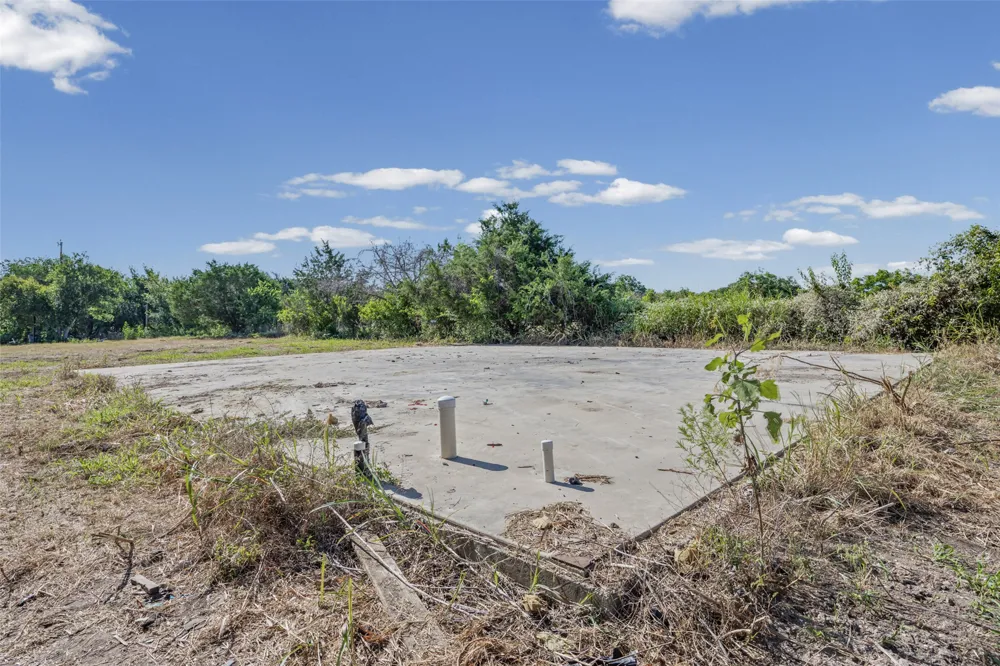 150 River Road Liberty Hill, TX 78642