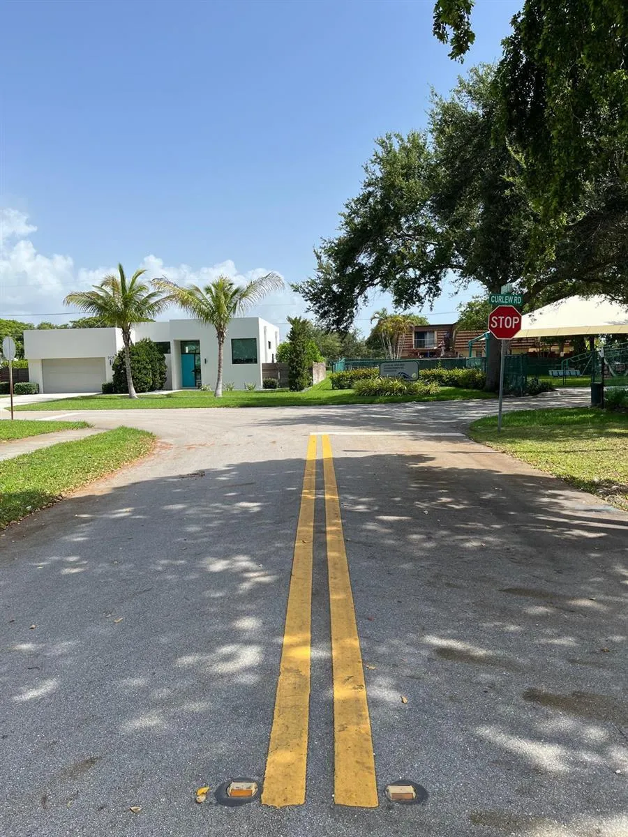 2801 Albatross Rd Delray Beach, FL 33444