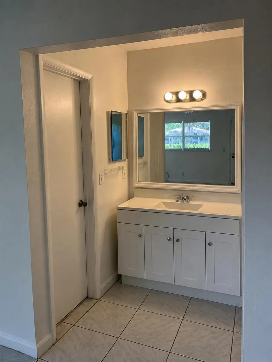 2801 Albatross Rd Delray Beach, FL 33444