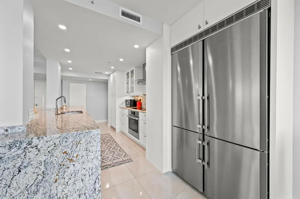 4000 Ocean Drive #2004 Singer Island, FL 33404