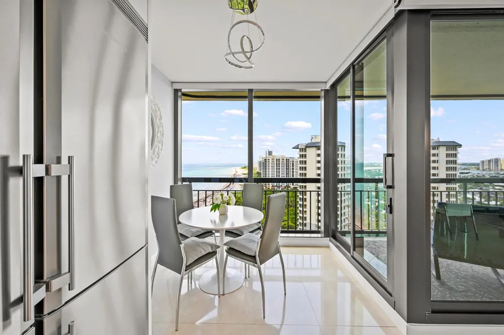 4000 Ocean Drive #2004 Singer Island, FL 33404