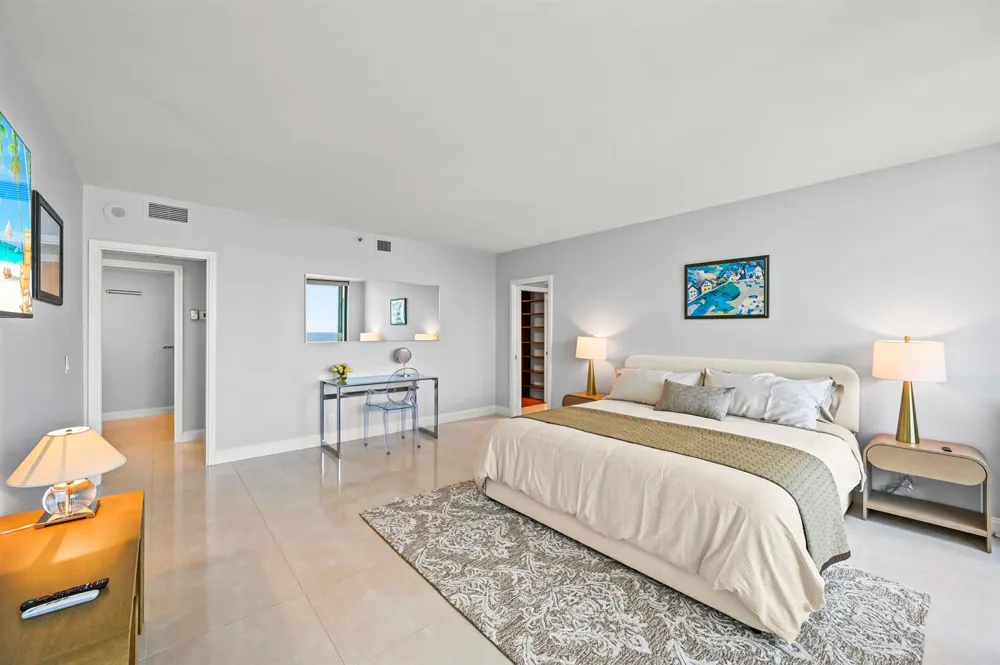 4000 Ocean Drive #2004 Singer Island, FL 33404
