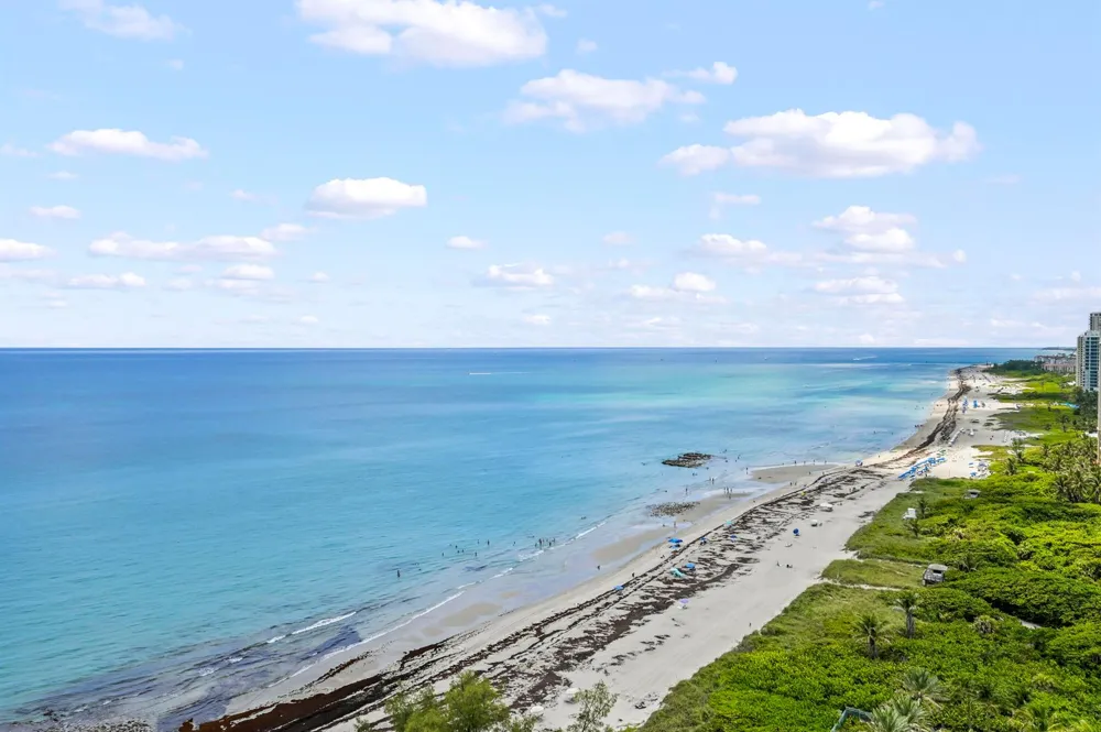 4000 Ocean Drive #2004 Singer Island, FL 33404