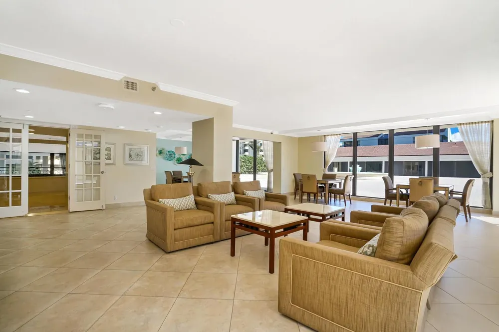 4000 Ocean Drive #2004 Singer Island, FL 33404
