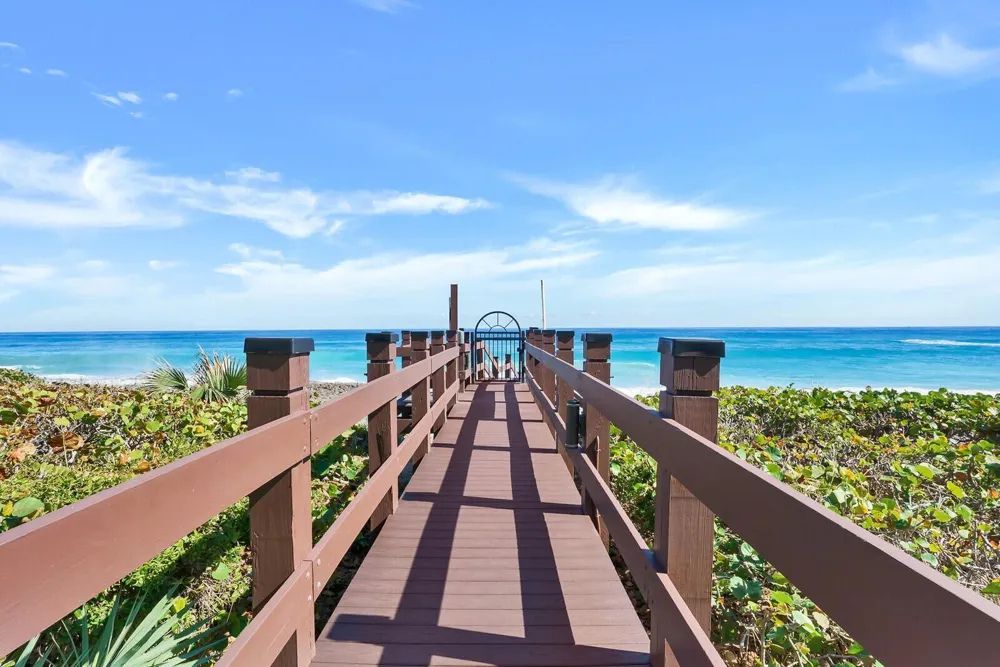 4000 Ocean Drive #2004 Singer Island, FL 33404