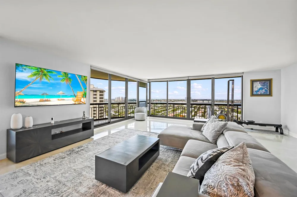 4000 Ocean Drive #2004 Singer Island, FL 33404