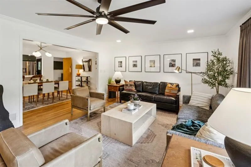 334 Luther Bailey Senoia, GA 30276