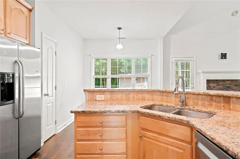 8876 Camp Tree Ct Court Winston, GA 30187