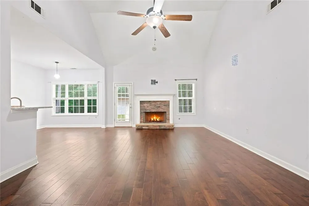 8876 Camp Tree Ct Court Winston, GA 30187