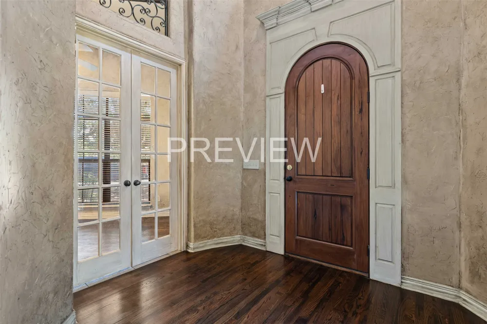 610 Vanishing Oaks Drive Crawford, TX 76638