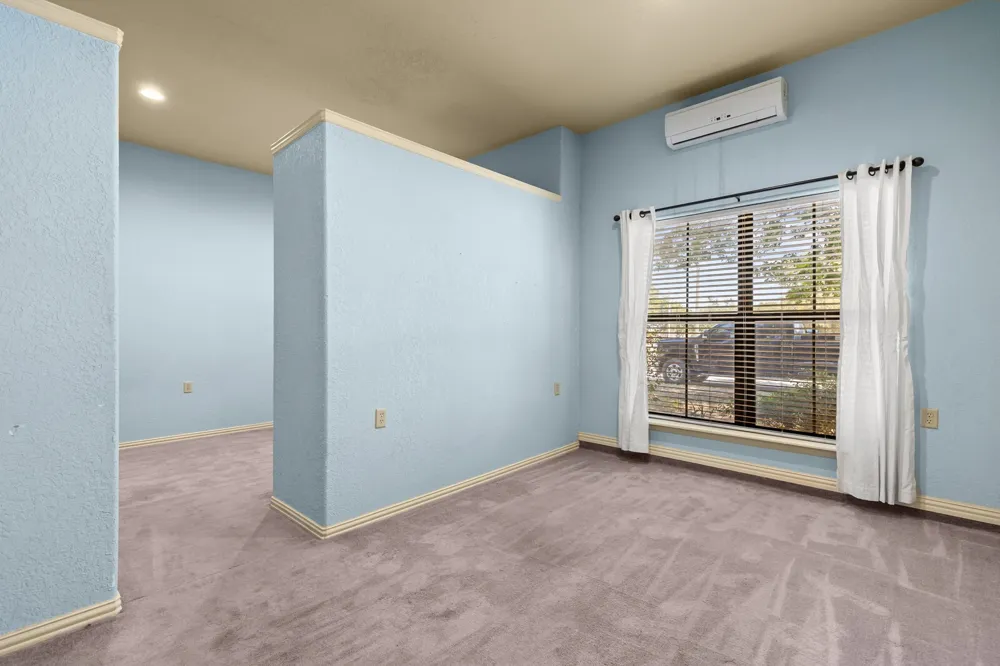 610 Vanishing Oaks Drive Crawford, TX 76638