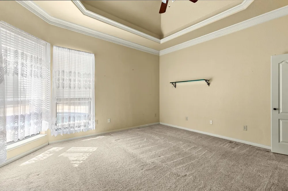 610 Vanishing Oaks Drive Crawford, TX 76638