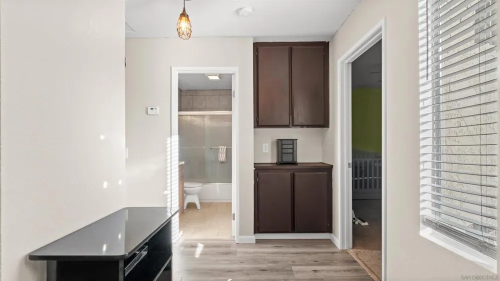 422 Devonshire Gln Escondido, CA 92027