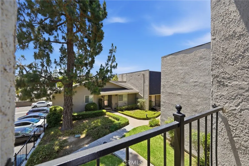 1225 Rosecrans #36A Fullerton, CA 92833