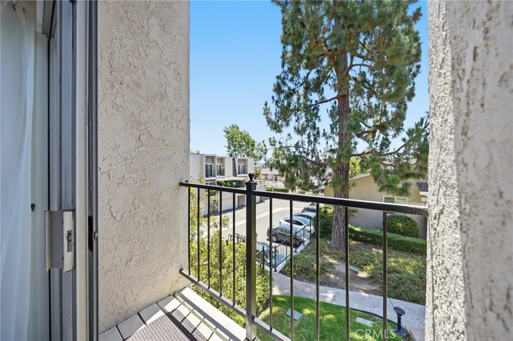 1225 Rosecrans #36A Fullerton, CA 92833