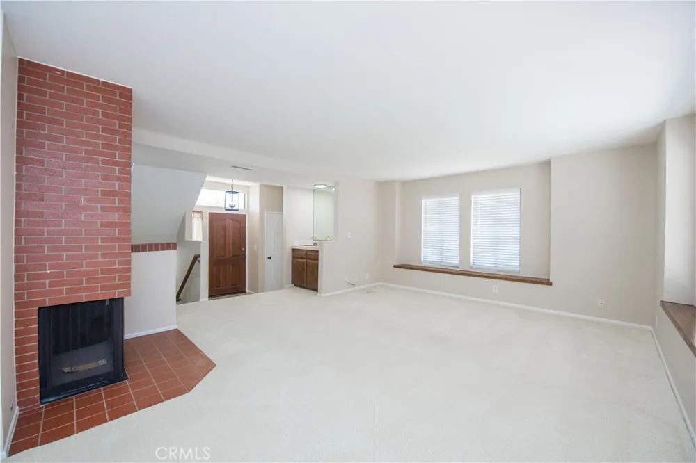 6042 Temple City #A Temple City, CA 91780