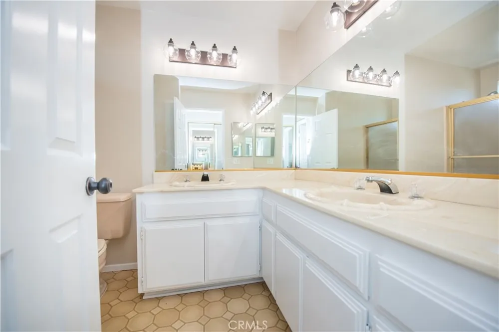 6042 Temple City #A Temple City, CA 91780