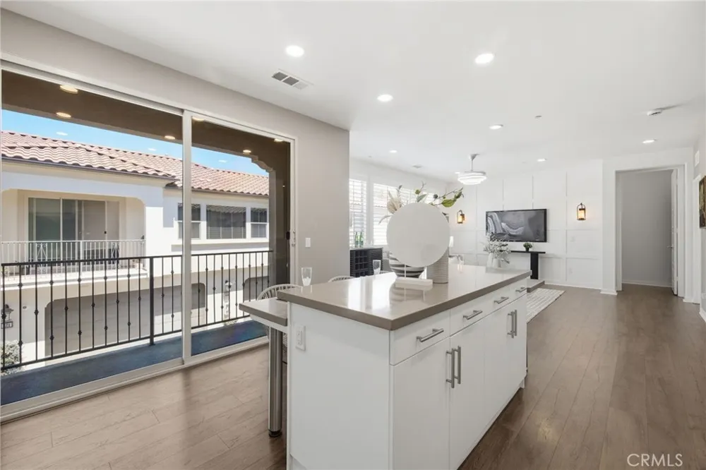 119 Wild Rose Lake Forest, CA 92630