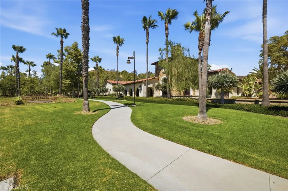119 Wild Rose Lake Forest, CA 92630
