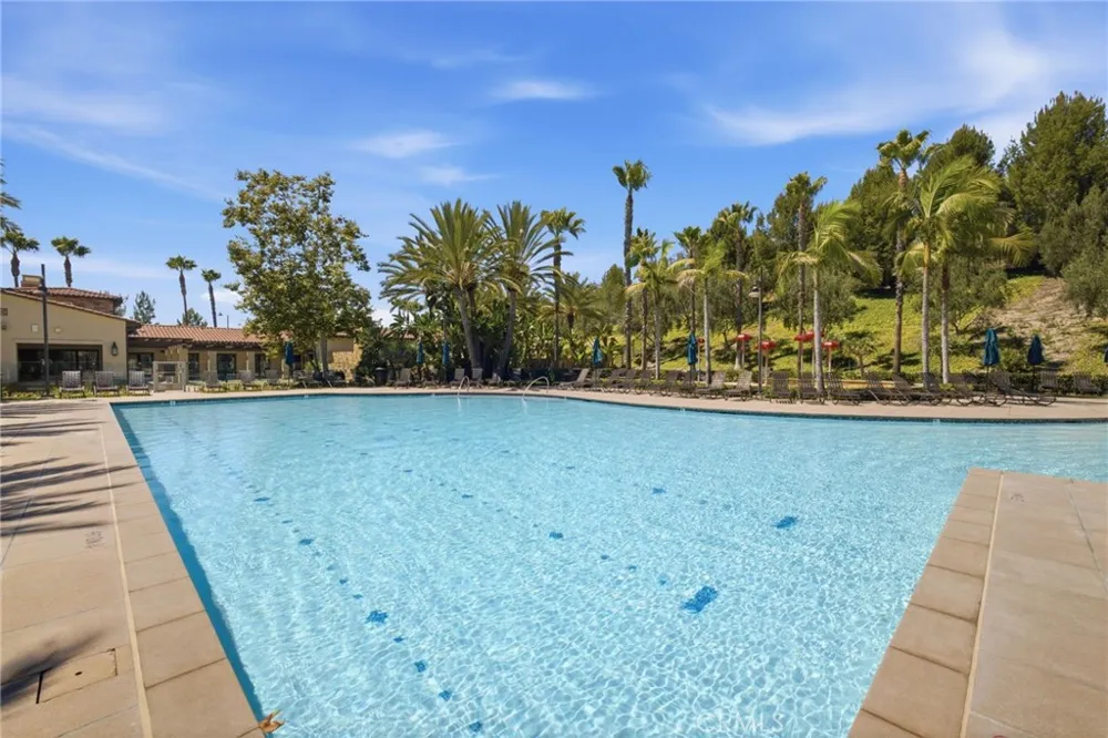 119 Wild Rose Lake Forest, CA 92630