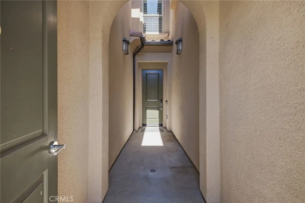 119 Wild Rose Lake Forest, CA 92630