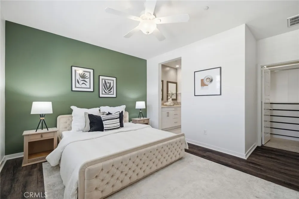 119 Wild Rose Lake Forest, CA 92630