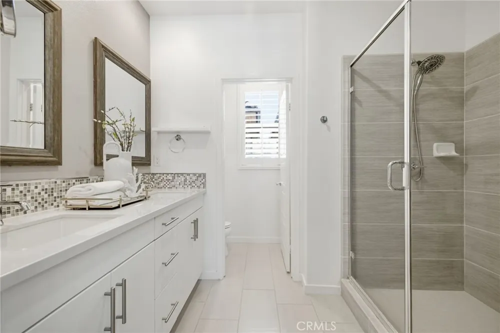 119 Wild Rose Lake Forest, CA 92630