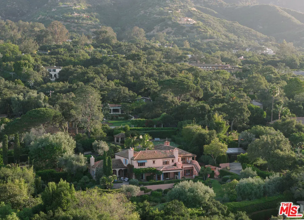 660 Buena Vista Drive Montecito, CA 93108