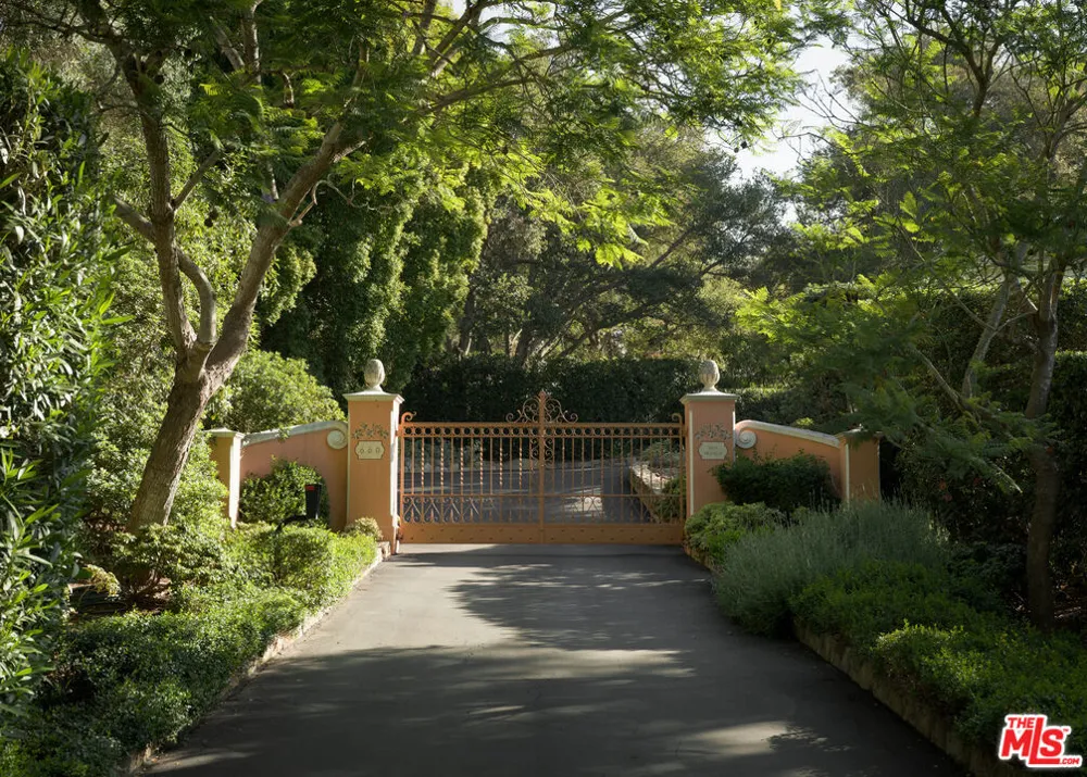 660 Buena Vista Drive Montecito, CA 93108