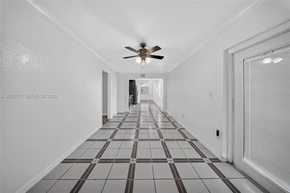 6161 E 4th Ave Hialeah, FL 33013