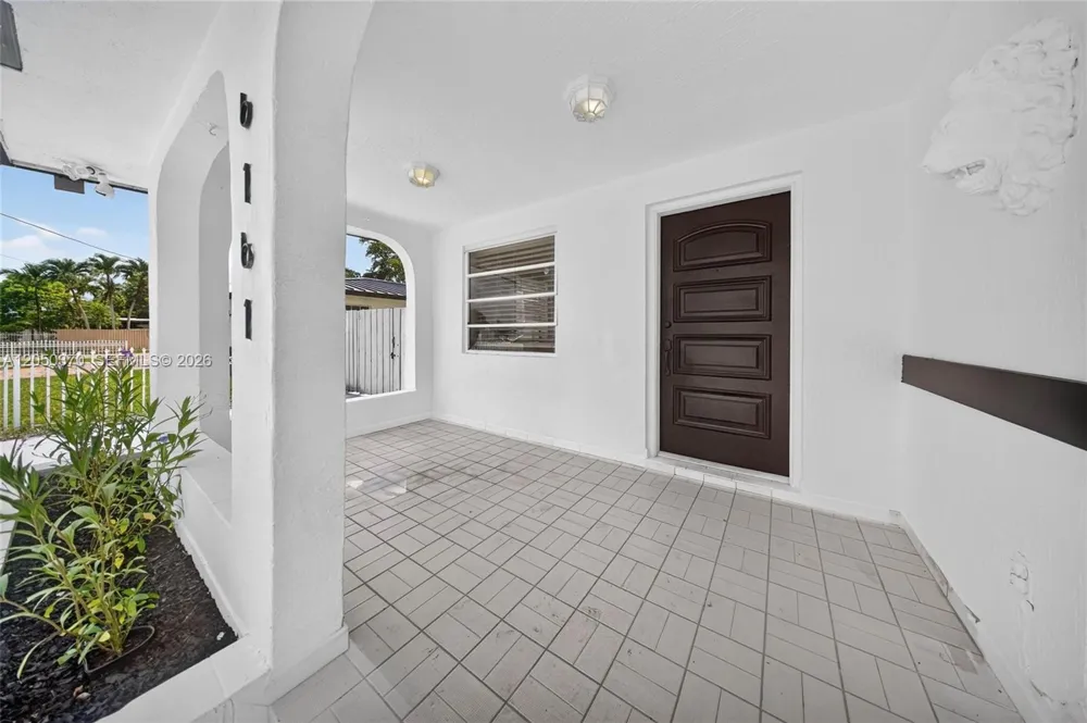 6161 E 4th Ave Hialeah, FL 33013