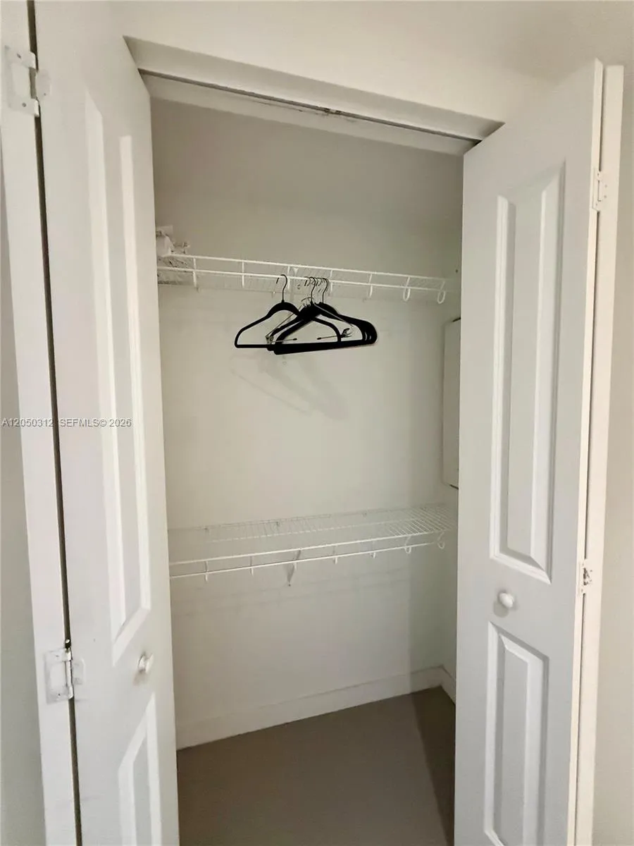 1600 NE 1st Ave #3402 Miami, FL 33132