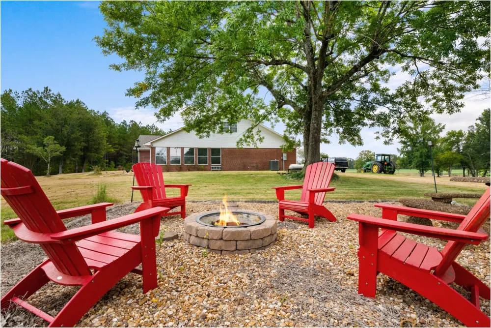 9691 Hardins Graveyard Rd Morris Chapel, TN 38361