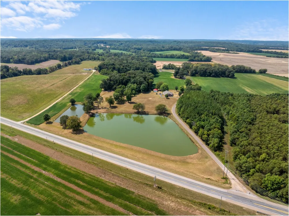 9691 Hardins Graveyard Rd Morris Chapel, TN 38361