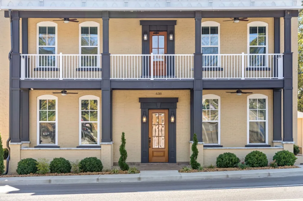 638 Madison St #2 Clarksville, TN 37040