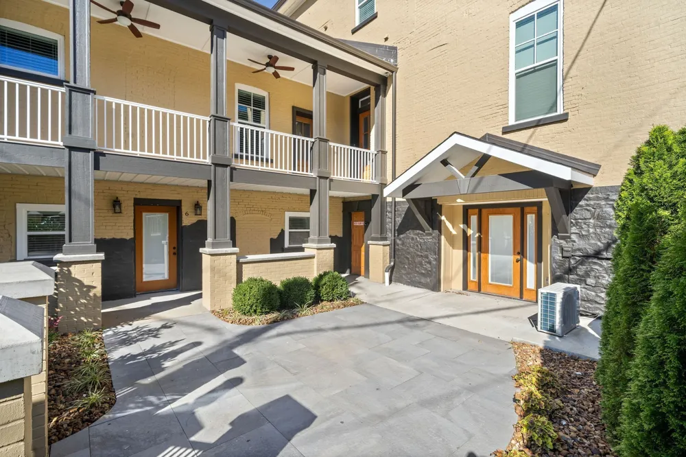 638 Madison St #2 Clarksville, TN 37040