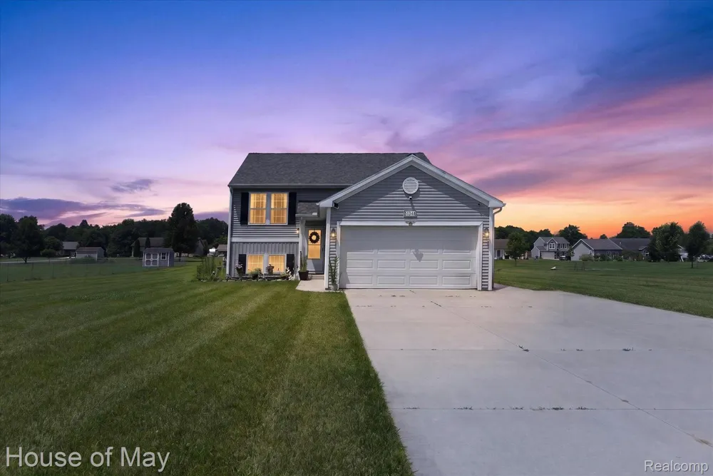51348 Chardonnay Street Paw Paw Township, MI 49079
