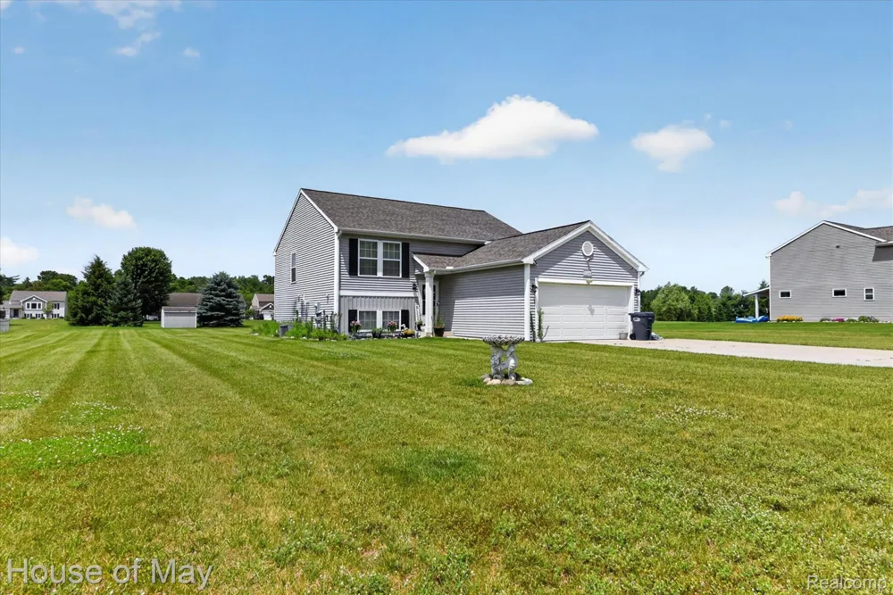 51348 Chardonnay Street Paw Paw Township, MI 49079