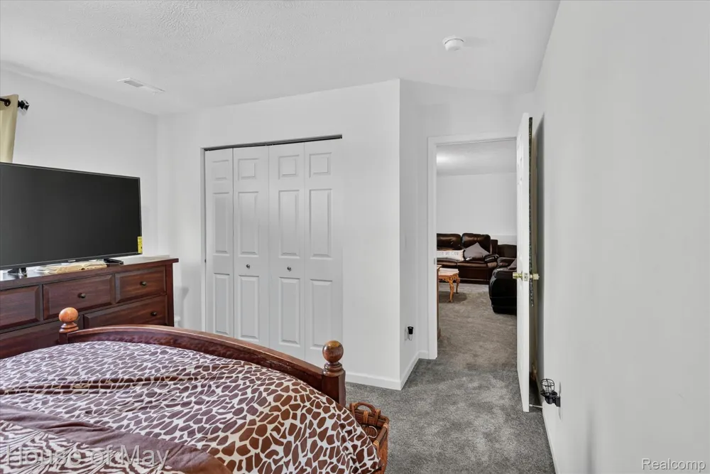 51348 Chardonnay Street Paw Paw Township, MI 49079