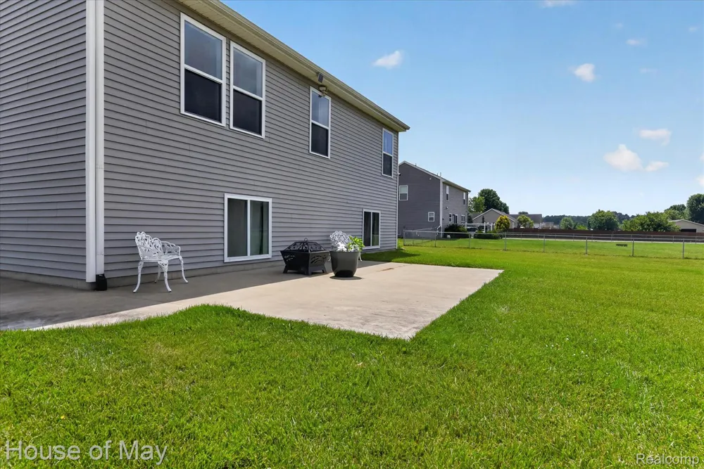 51348 Chardonnay Street Paw Paw Township, MI 49079