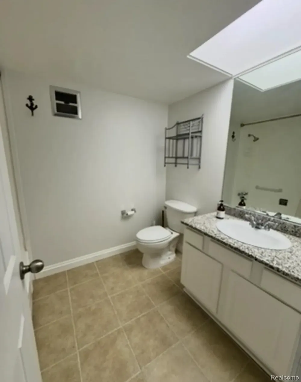 2247 Walton Boulevard #49 Rochester Hills City, MI 48309