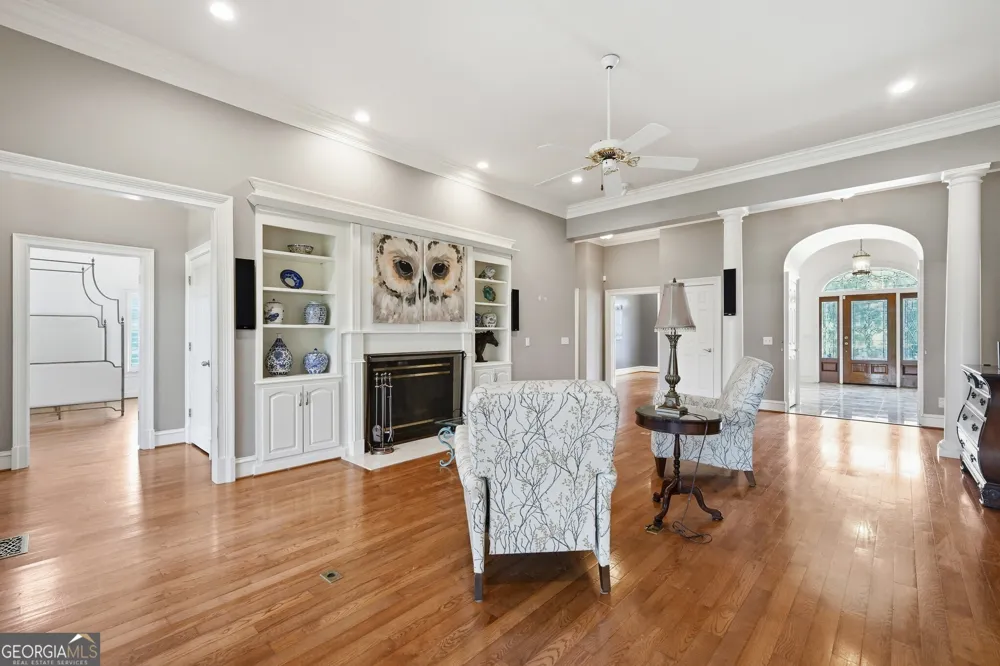 774 Bray RD SW Calhoun, GA 30701