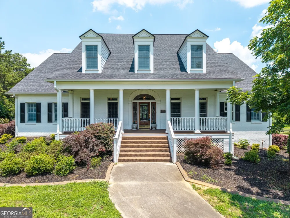 774 Bray RD SW Calhoun, GA 30701
